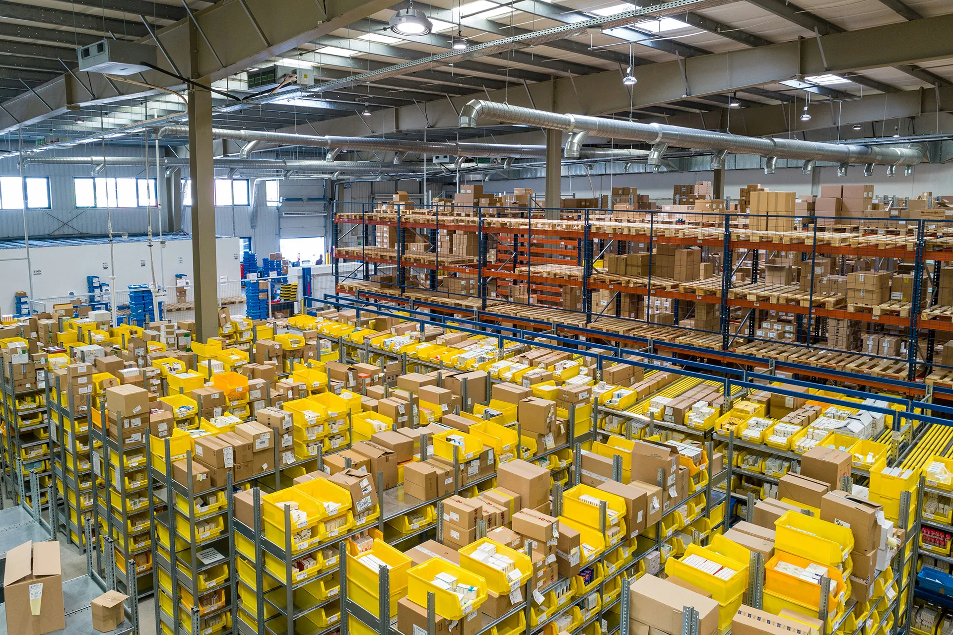 Logistics & Warehousing - Naili Convey Application