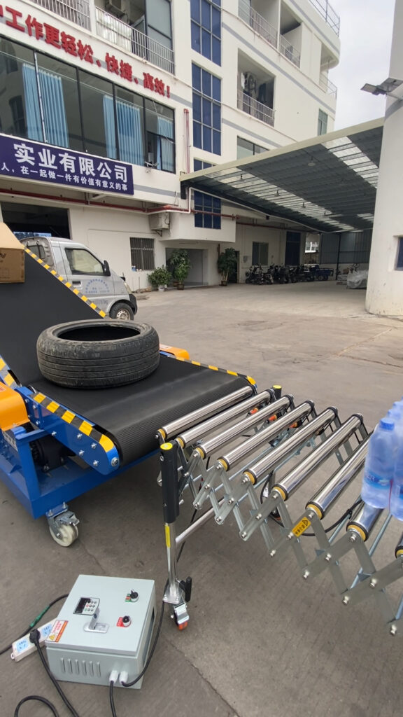 Unloading Tire with Roller Conveyor and Medium Hydraulic Conveyor